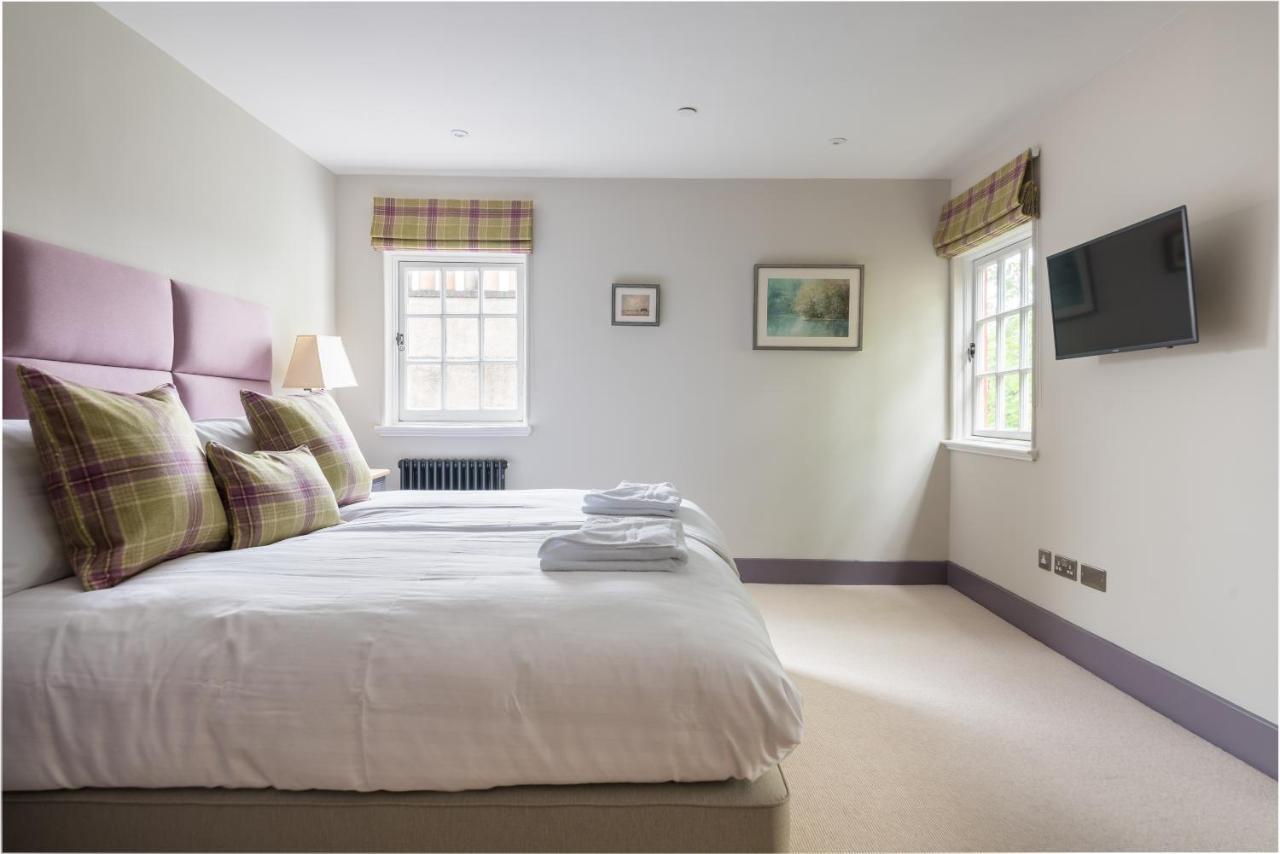 Amazing Penthouse, Stunning Views, Castle 2 Mins Apartment Edinburgh Luaran gambar