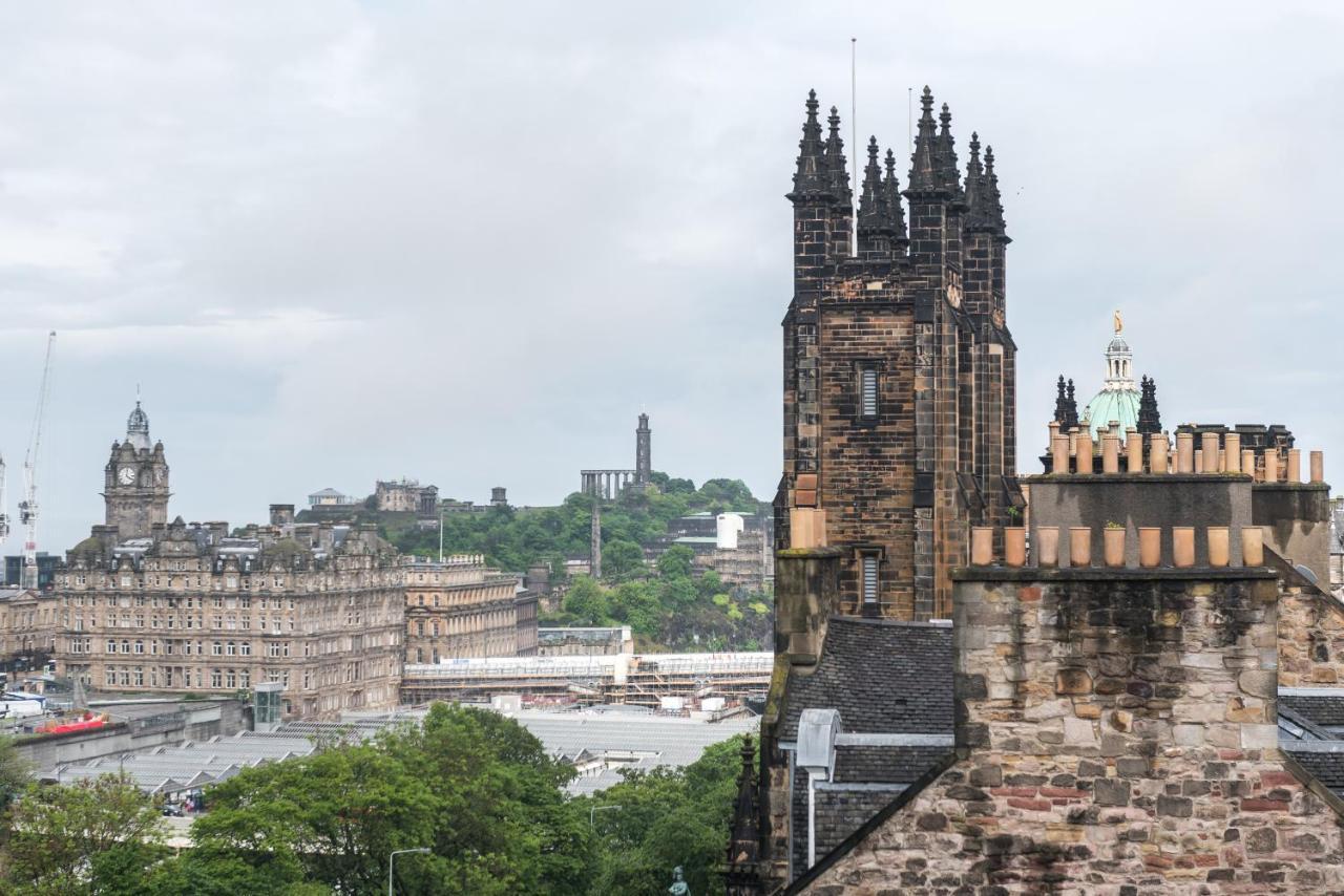 Amazing Penthouse, Stunning Views, Castle 2 Mins Apartment Edinburgh Luaran gambar