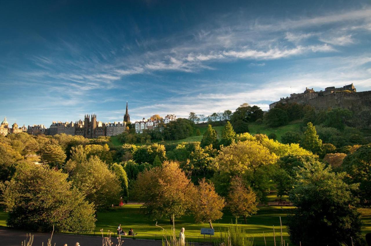 Amazing Penthouse, Stunning Views, Castle 2 Mins Apartment Edinburgh Luaran gambar
