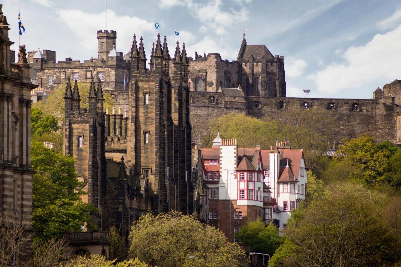 Amazing Penthouse, Stunning Views, Castle 2 Mins Apartment Edinburgh Luaran gambar